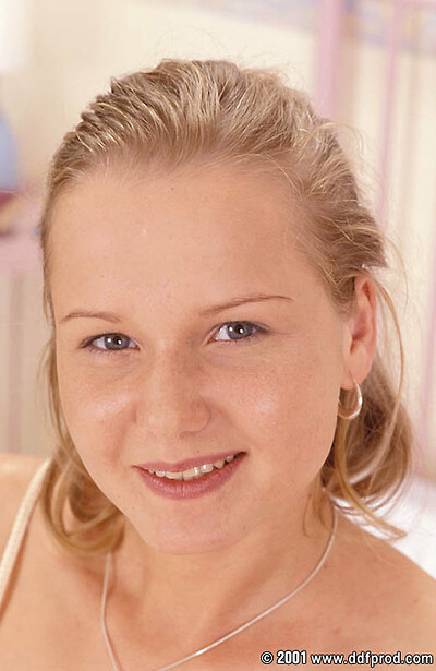 Екатерина, 25